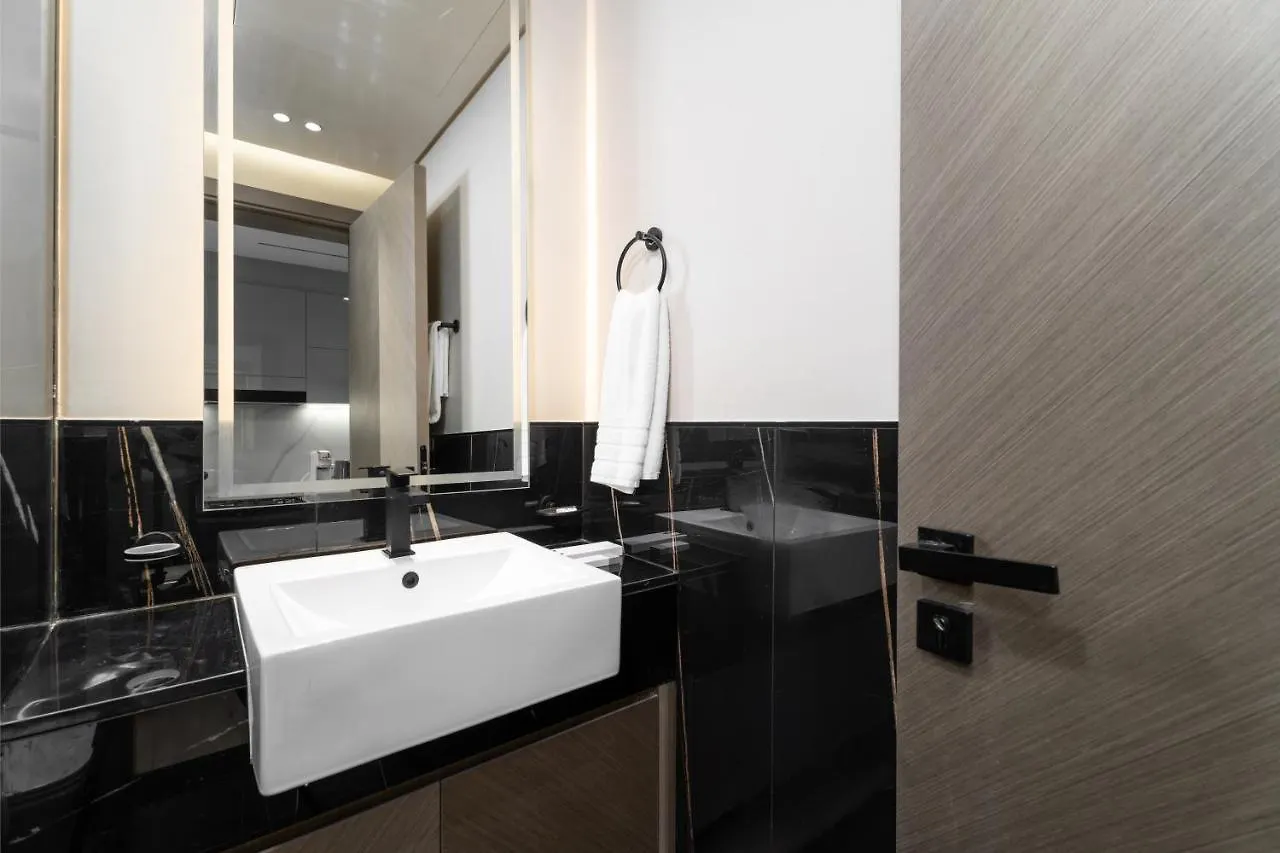 Aliving Stylish Studio Binghatti Canal View & Burj Khalifa Dubai 0*,