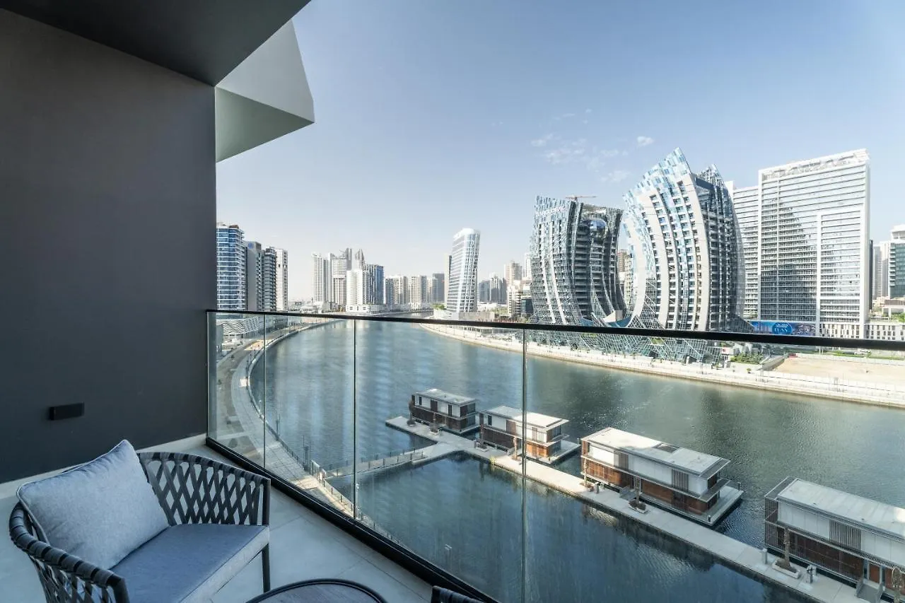 Aliving Stylish Studio Binghatti Canal View & Burj Khalifa Dubai United Arab Emirates